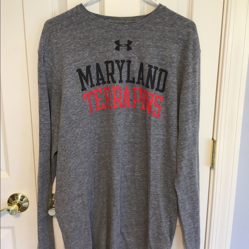 Under armor longsleeve T-shirt